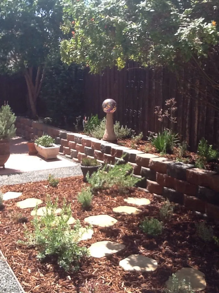 Local landscaping services in Simi Valley, CA by Metro Landscape