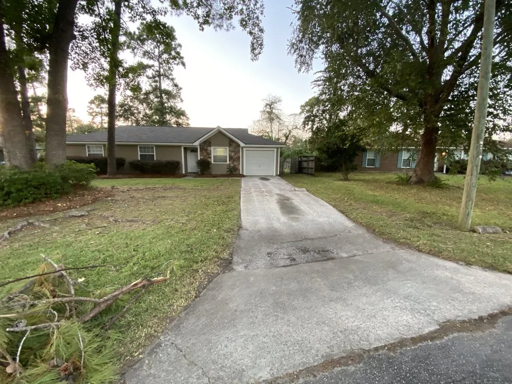 Expert landscaping services for year-round maintenance across Port Wentworth, GA - Metro lawn care