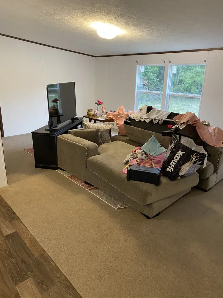 Affordable residential landscaping for residential properties in Columbia, SC by Metro Multiple Services