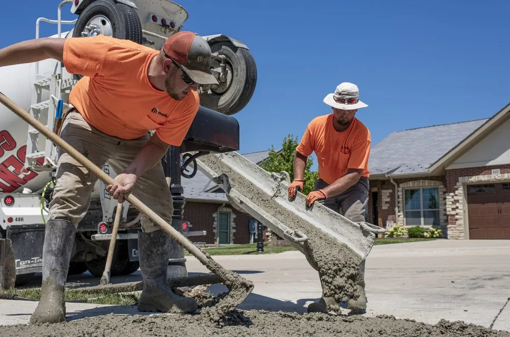 Expert garden landscaping experts serving Columbia, MO - Metro Services Groups