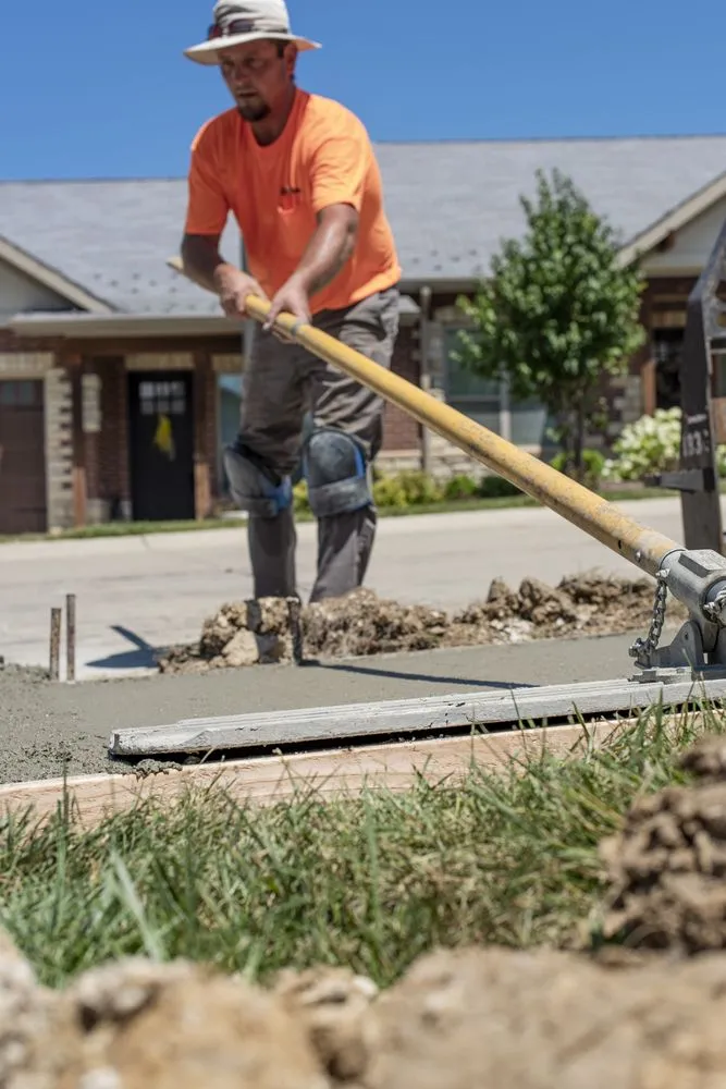 Trusted yard maintenance in Columbia, MO by Metro Services Groups