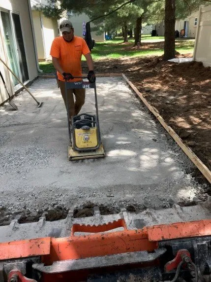 Top-rated residential landscaping experts serving Columbia, MO - Metro Services Groups