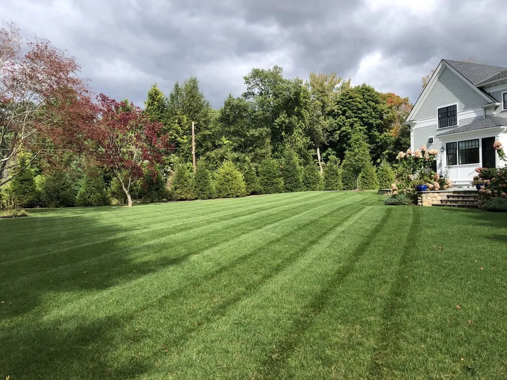 Local garden landscaping experts serving Framingham, MA - Metro West Landscape & Design