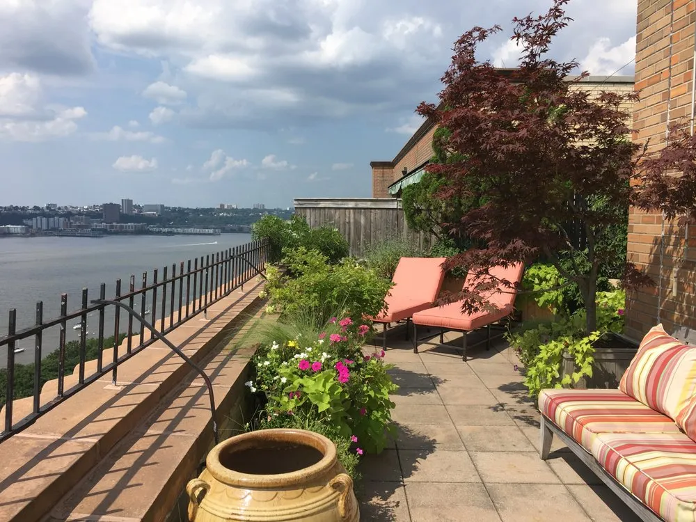 Affordable yard cleanup service for outdoor upgrades in New York, NY by Metropolitan Garden Design