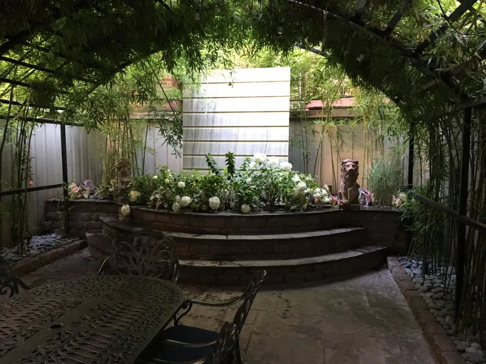 Professional garden landscaping in New York, NY by Metropolitan Garden Design