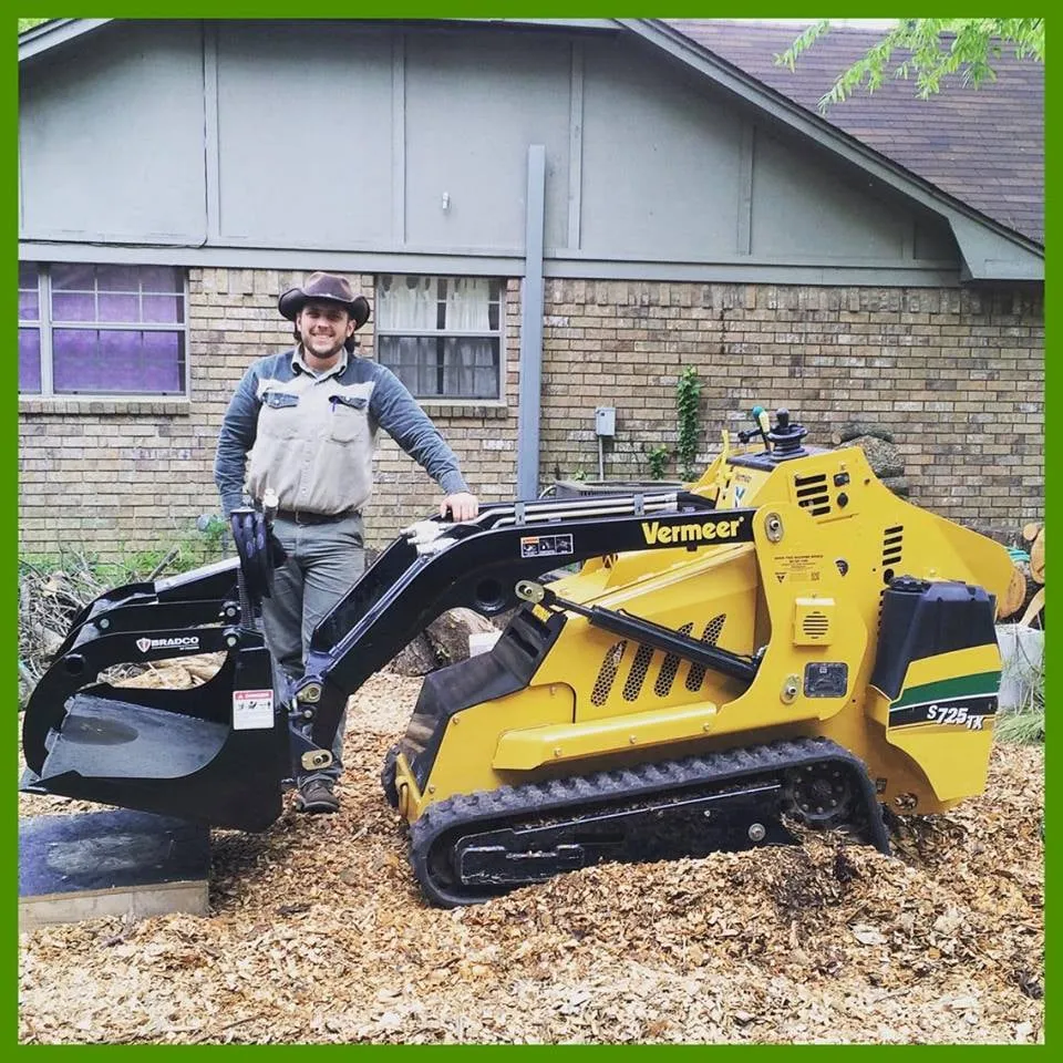 Professional landscape installation experts serving Conway, AR - Metropolitan Tree