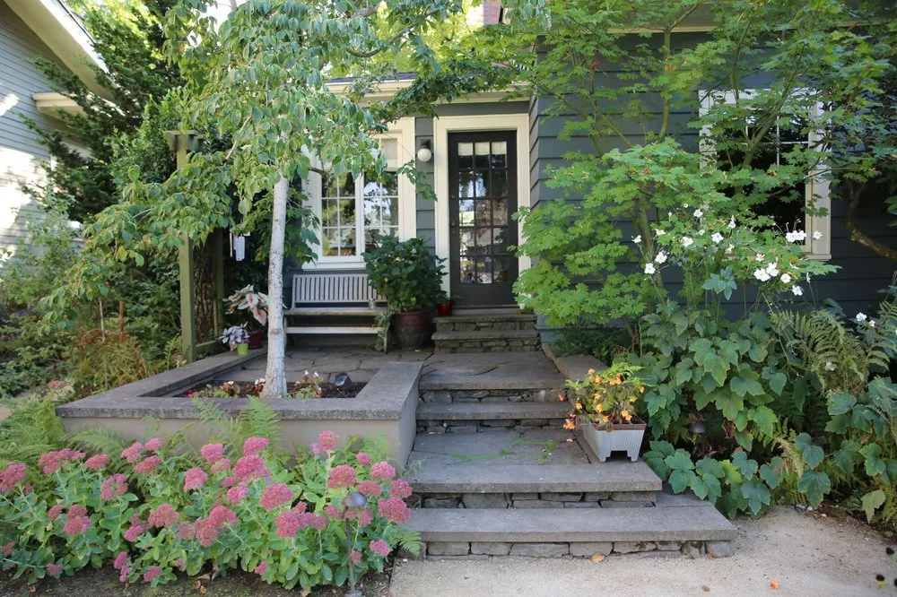 Trusted yard maintenance experts serving Bridal Veil, OR - Meyer Landscape Architecture