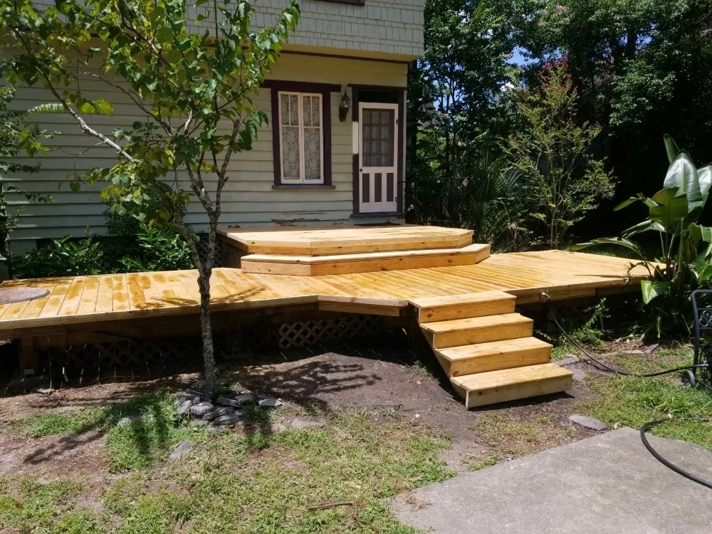 Custom landscaping services for beautiful yards across DeLand, FL - Meyer's all in one complete contracting service