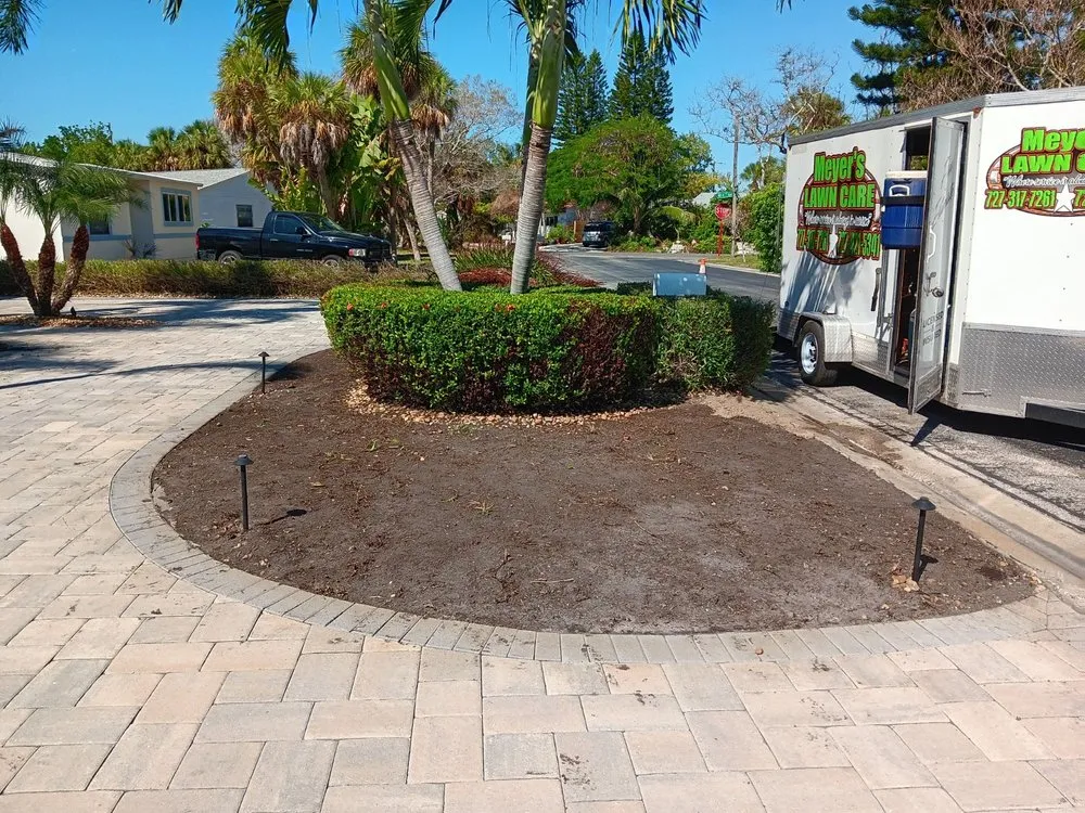 Expert landscaping services for year-round maintenance in Pinellas Paerk, FL by Meyer's Lawn Care