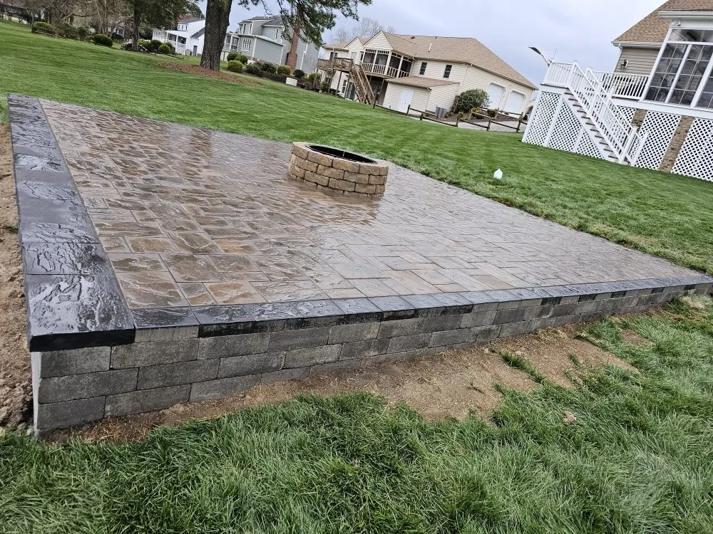 Professional yard maintenance in Midlothian, VA - Meza Hardscape