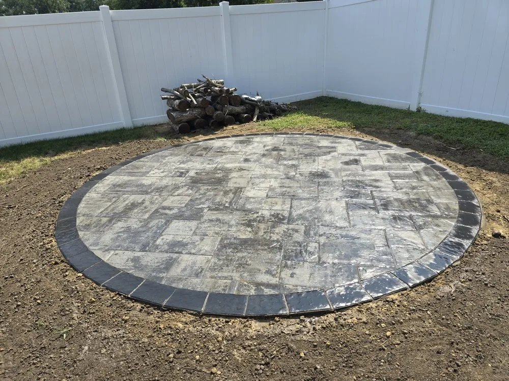 Reliable yard cleanup service in Midlothian, VA by Meza Hardscape