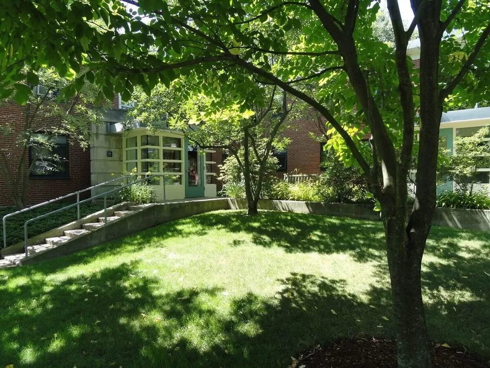 Reliable garden landscaping in Garland, TX - Meza Lawns