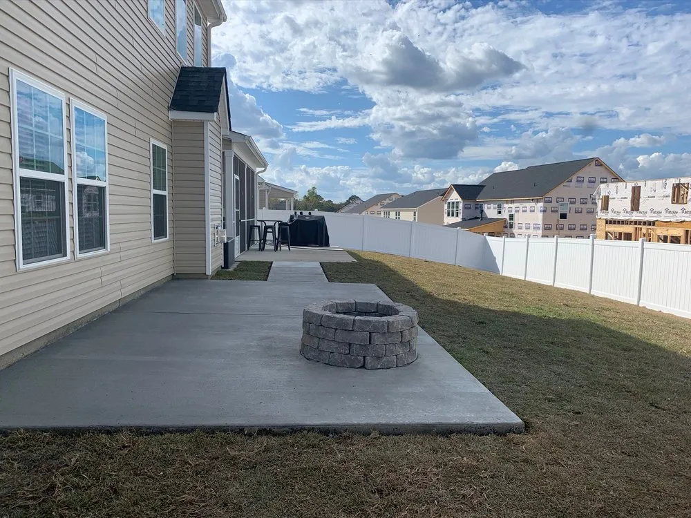 Top-rated yard maintenance in Fayetteville, NC - Meza's