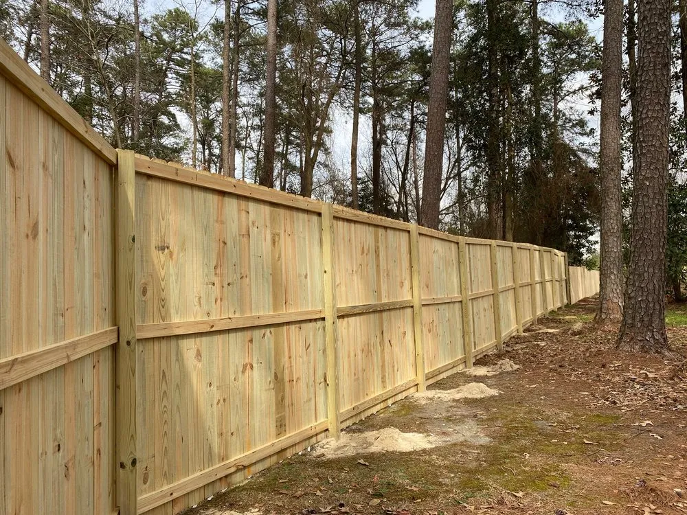 Reliable yard maintenance in Fayetteville, NC by Meza's