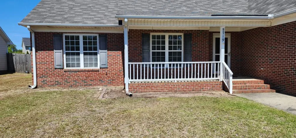 Professional yard maintenance in Fayetteville, NC - Mezas Landscaping