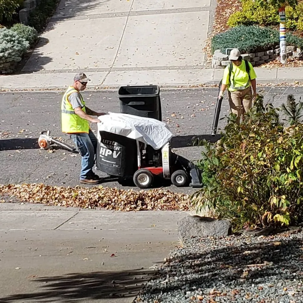 Reliable residential landscaping experts serving Eagle Point, OR - MF Products & Services