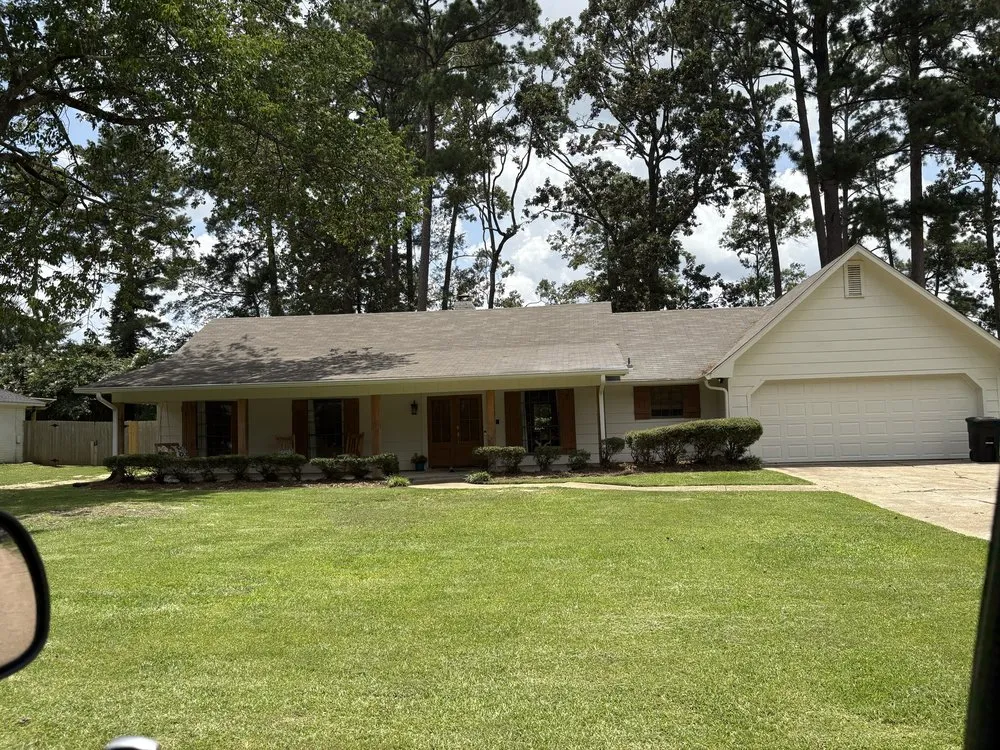 Expert lawn care service for beautiful yards in Richland, MS by MFI Landscaping & Construction