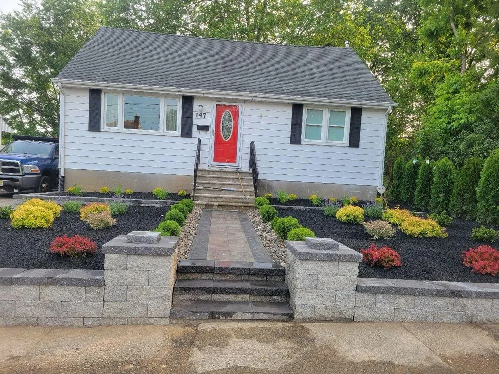 Reliable landscape installation with custom design in Hamilton, NJ by MG & J Landscaping