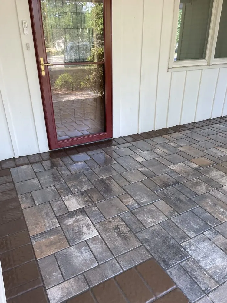 Professional lawn care service with custom design across Hamilton, NJ - MG & J Landscaping