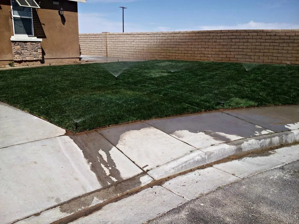 Expert lawn mowing service in Lancaster, CA - MG Landscaping