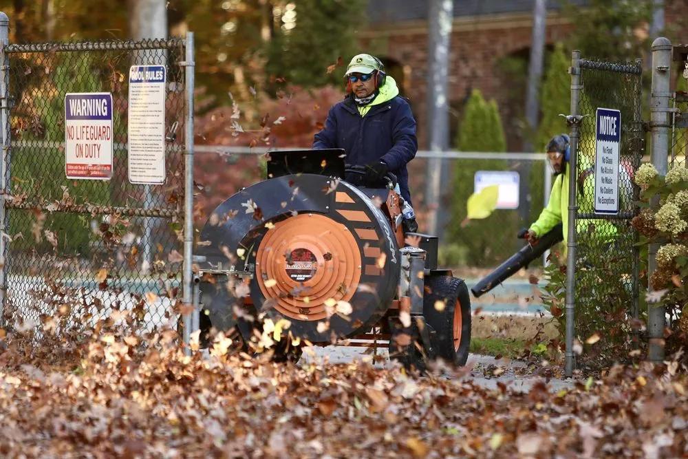 Custom residential landscaping experts serving West Hartford, CT - M&G Landscaping, LLC