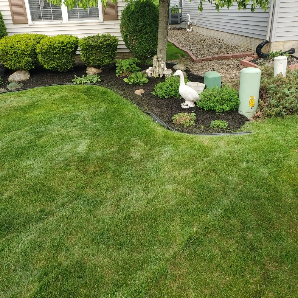 Local garden landscaping in Elyria, OH - M&G Lawn Care & More