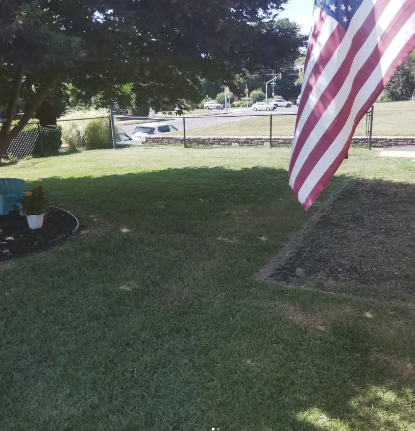 Top-rated outdoor landscaping for beautiful yards in Philadelphia, PA by MG Lawncare Services