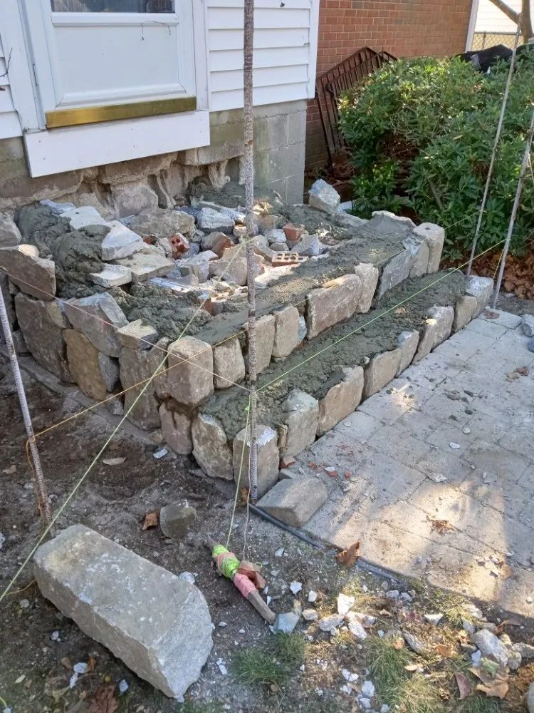 Custom residential landscaping with custom design in Billerica, MA by Mg masonry e hardscape contractor