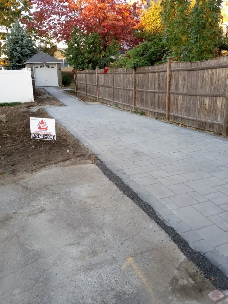 Professional yard maintenance for residential properties in Billerica, MA by Mg masonry e hardscape contractor