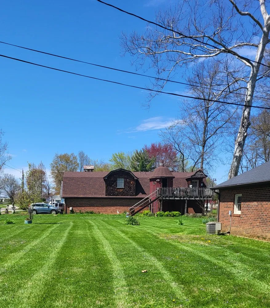 Custom lawn care service near you across Cincinnati, OH - MGK Lawn Care Services