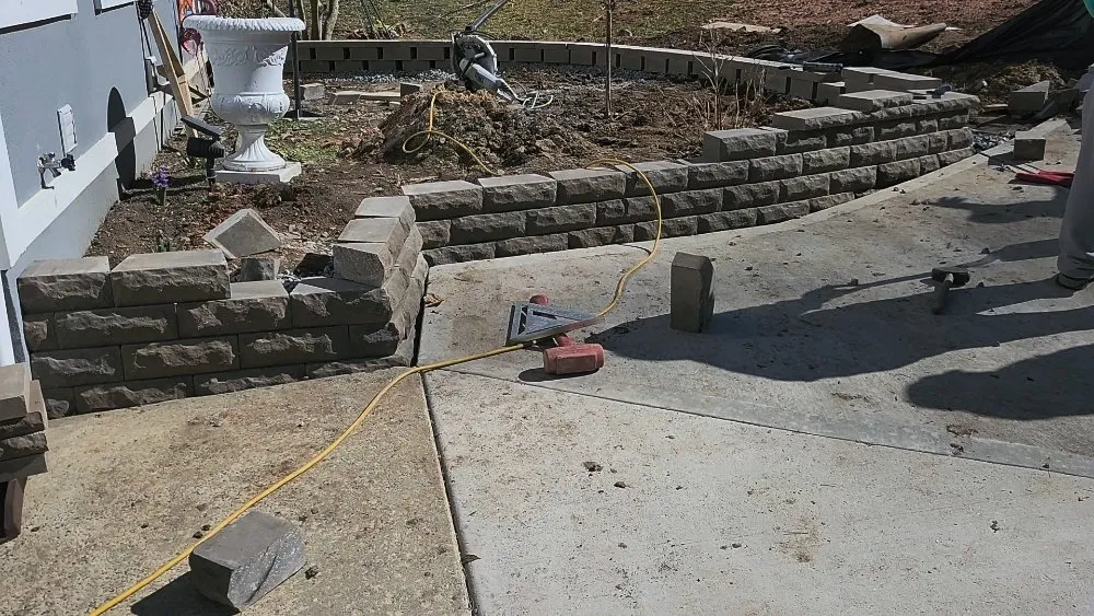 Custom lawn mowing service in Waxhaw, NC by MGM Earthscapes