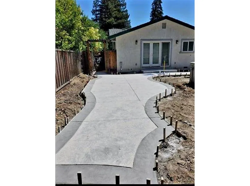 Local lawn care service experts serving Pomona, CA - MGN Landscaping & Sprinkler Repair