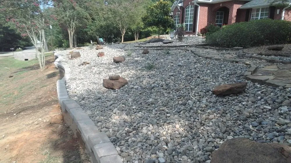Local outdoor landscaping in Tyler, TX by M&G's Hardscape and Landscaping Services