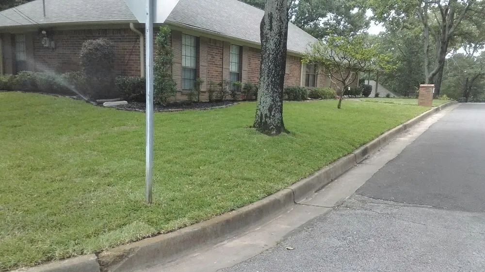 Expert landscape design with custom design in Tyler, TX by M&G's Hardscape and Landscaping Services