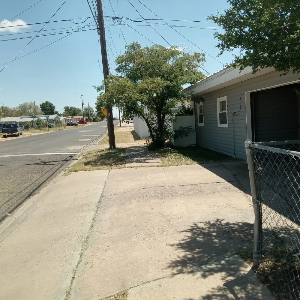 Local residential landscaping experts serving Odessa, TX - MG'S Lawn Care Services