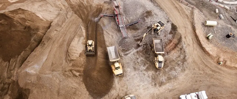 Expert yard cleanup service for residential properties in Archdale, NC by MGT Enterprise