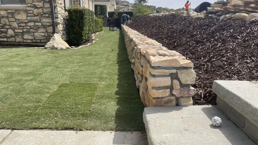 Affordable lawn care service experts serving Escondido, CA - MH construction & Landscaping