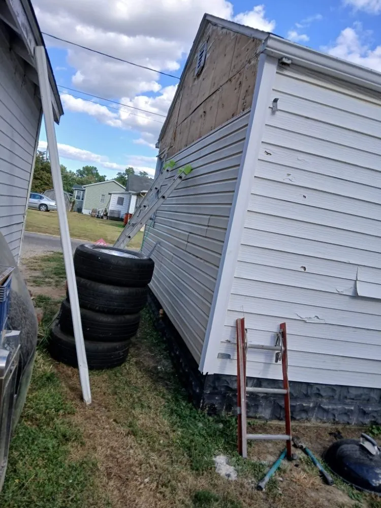 Top-rated garden landscaping in Vandalia, IL - MH Construction Pros