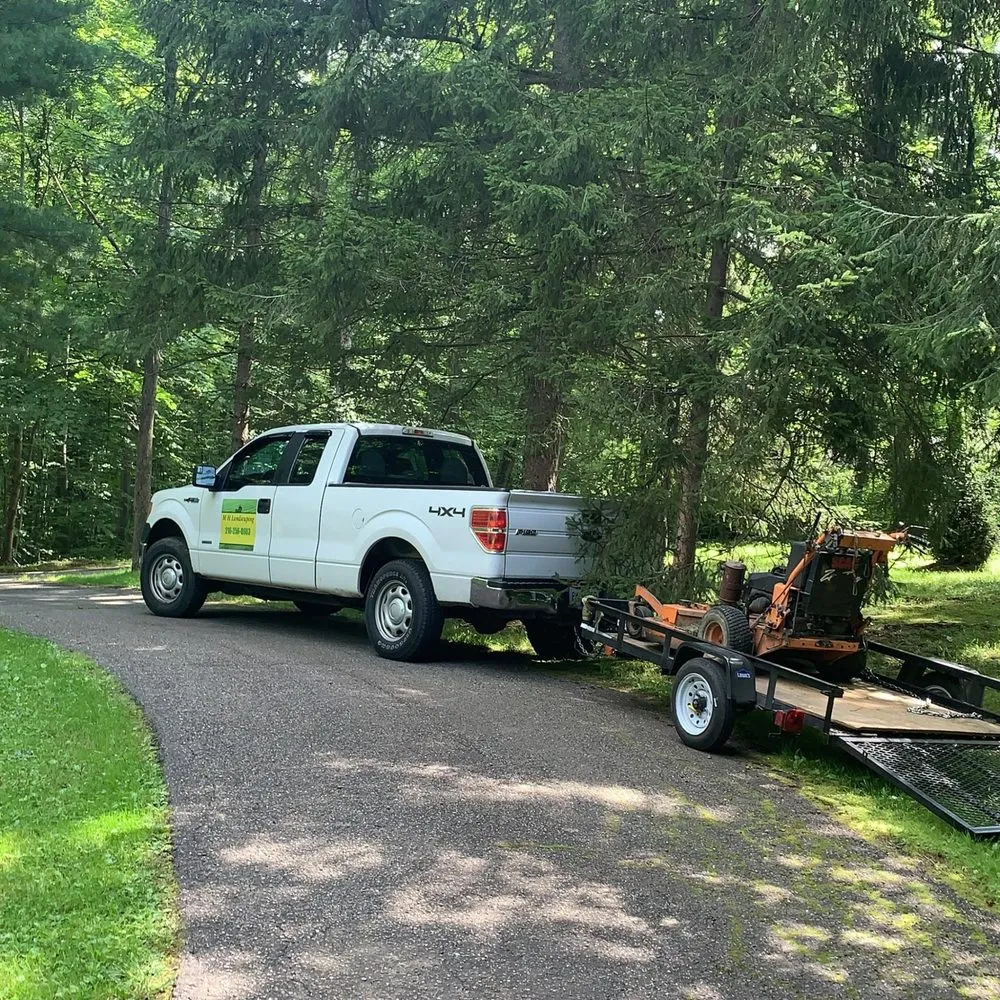 Top-rated landscaping services near you in Cleveland, OH by MH Landscaping