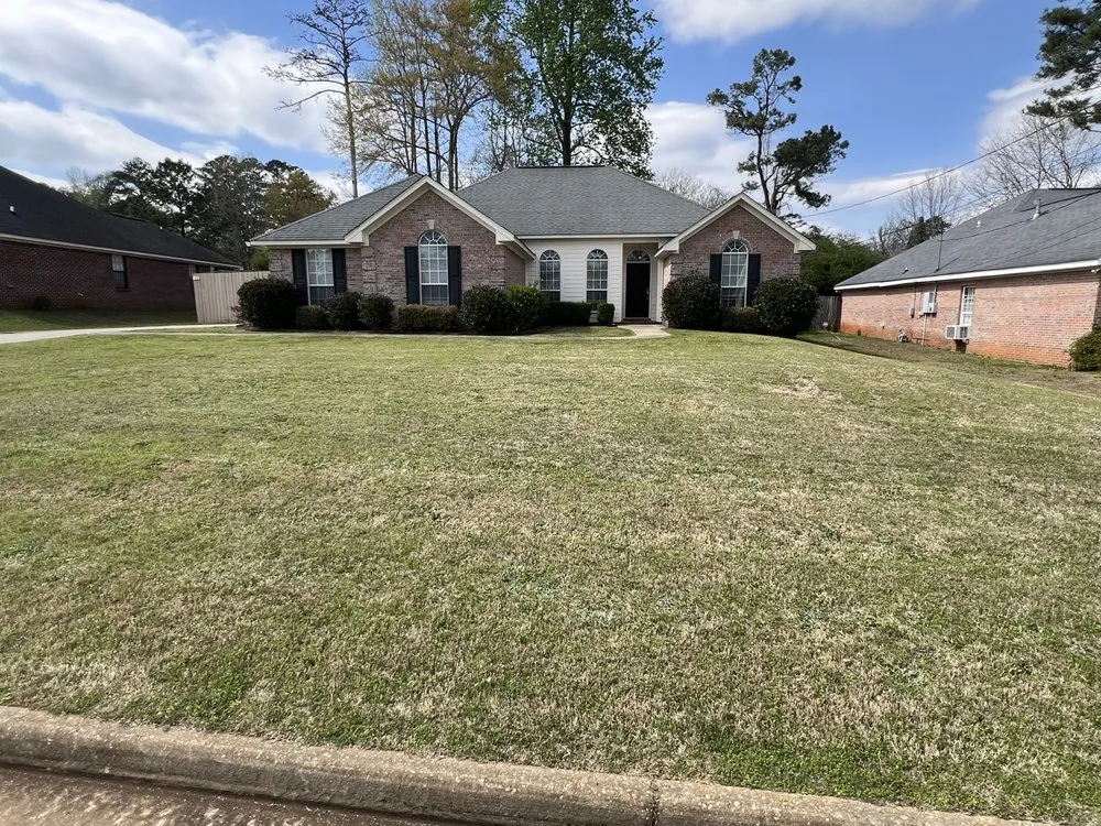 Custom yard cleanup service in Moundville, AL by MH Lawn Care