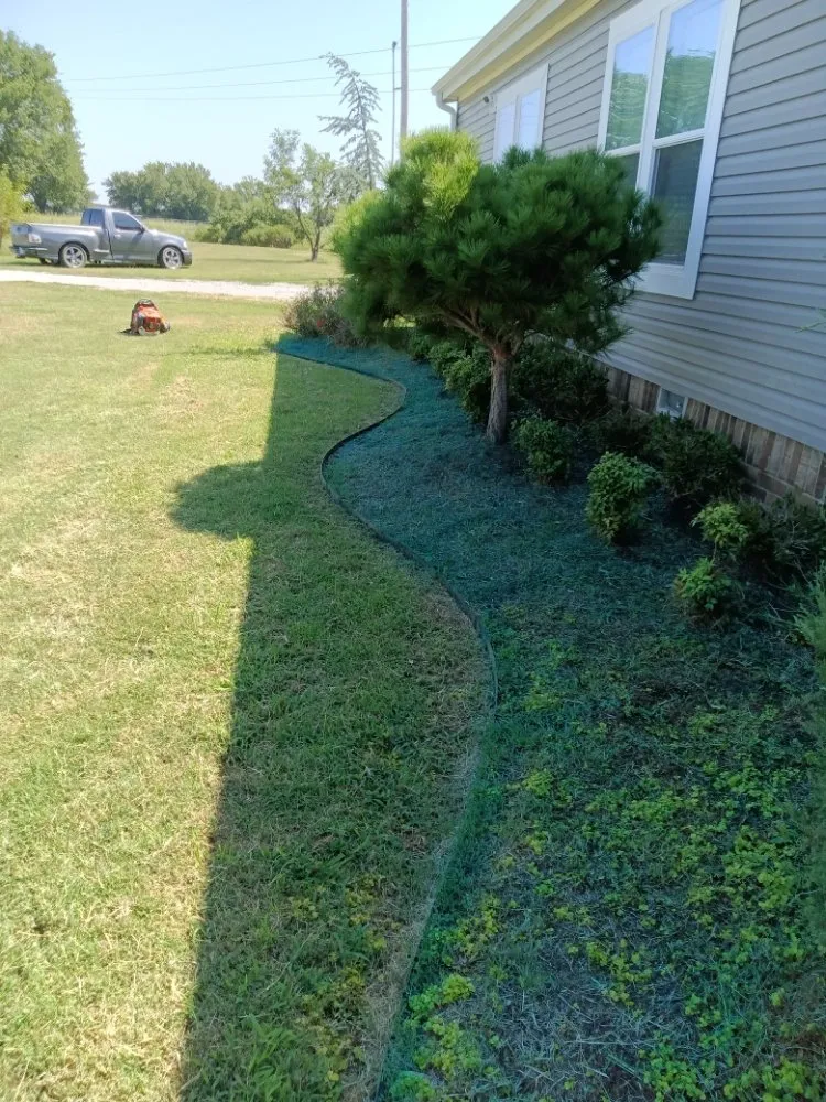Reliable lawn mowing service in Shawnee, OK by Mh Lawn Care