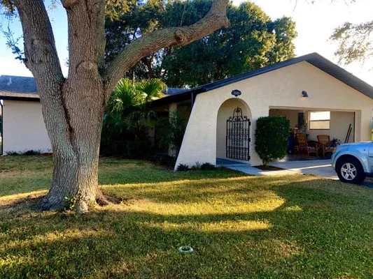 MHC Property Management Logo