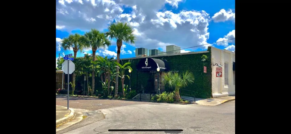 Affordable garden landscaping for beautiful yards across Zephyrhills, FL - Mi Casa Tu Casa Land Care