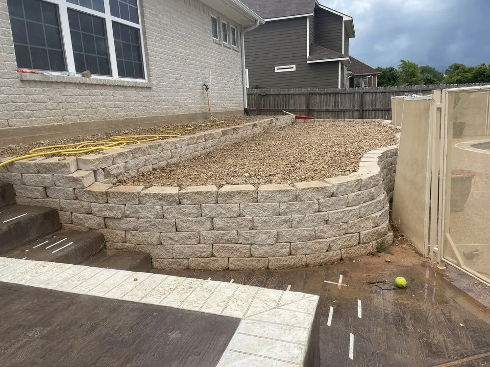 Local residential landscaping experts serving Navasota, TX - Mi Familia Lawn & Landscaping