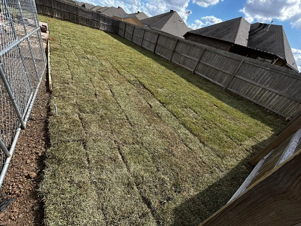 Custom lawn care service near you across Navasota, TX - Mi Familia Lawn & Landscaping