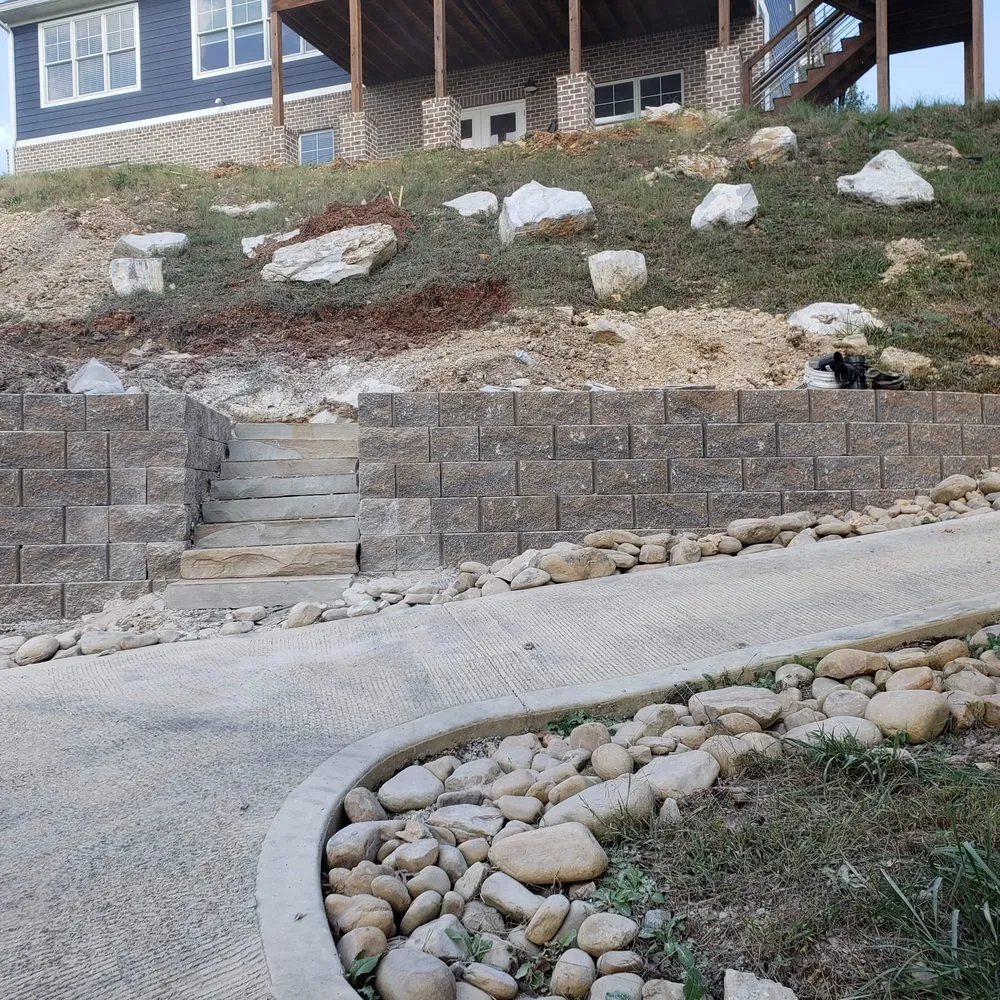 Local yard maintenance experts serving Chattanooga, TN - Mi Hermano Lawn Care