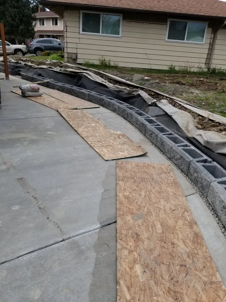 Trusted outdoor landscaping in Bothell, WA - Mi Jardin Lawn Care & Design