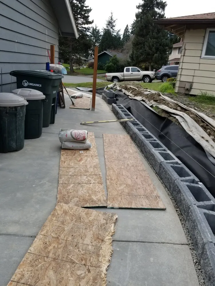 Professional lawn care service in Bothell, WA - Mi Jardin Lawn Care & Design