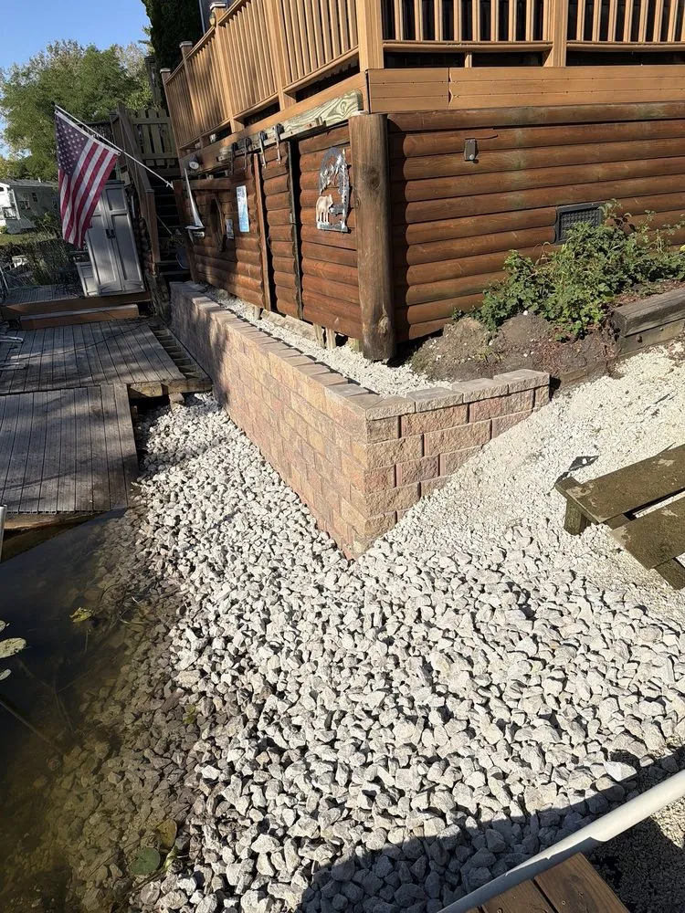 Trusted garden landscaping in Joliet, IL by M&I Landscaping