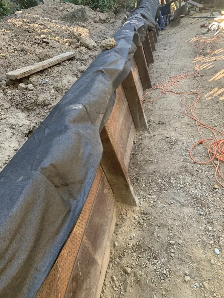 Trusted yard maintenance for year-round maintenance in Emerald Hills, CA by Mi Monarca Landscaping